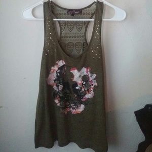 Almost Famous olive drag green tank top sz M